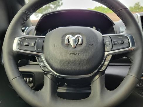 Used 2025 RAM 1500 Big Horn AWD/4WD image 13