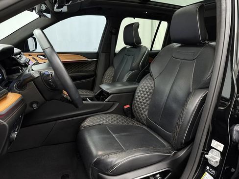 Used 2022 Jeep Grand Cherokee Summit AWD/4WD image 11