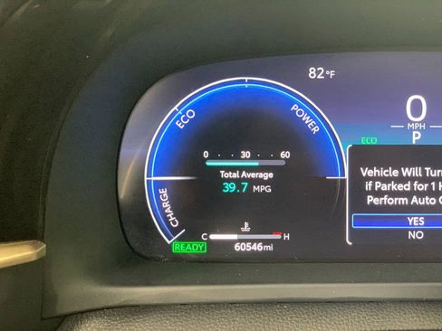 Used 2023 Toyota Crown XLE image 24