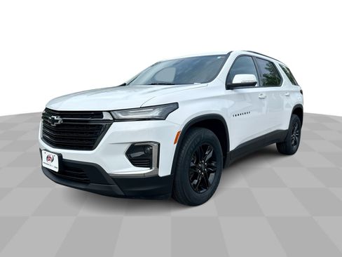 Used 2023 Chevrolet Traverse LT w/ Midnight/Sport Edition AWD/4WD image 1