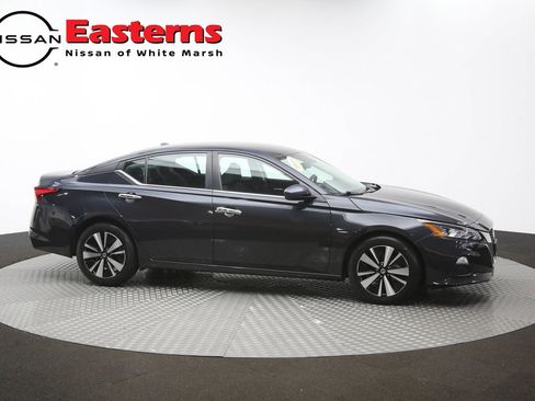 Used 2022 Nissan Altima 2.5 SV FWD image 48