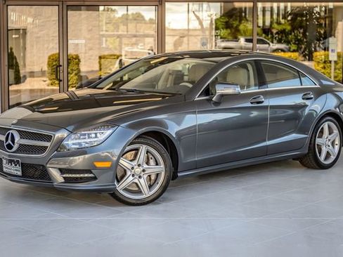 Used 2014 Mercedes-Benz CLS 550 4MATIC image 2