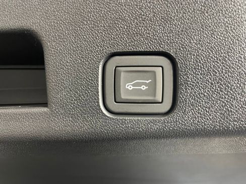 New 2026 Chevrolet Traverse LT w/ Sun and Wheel Package AWD/4WD image 20