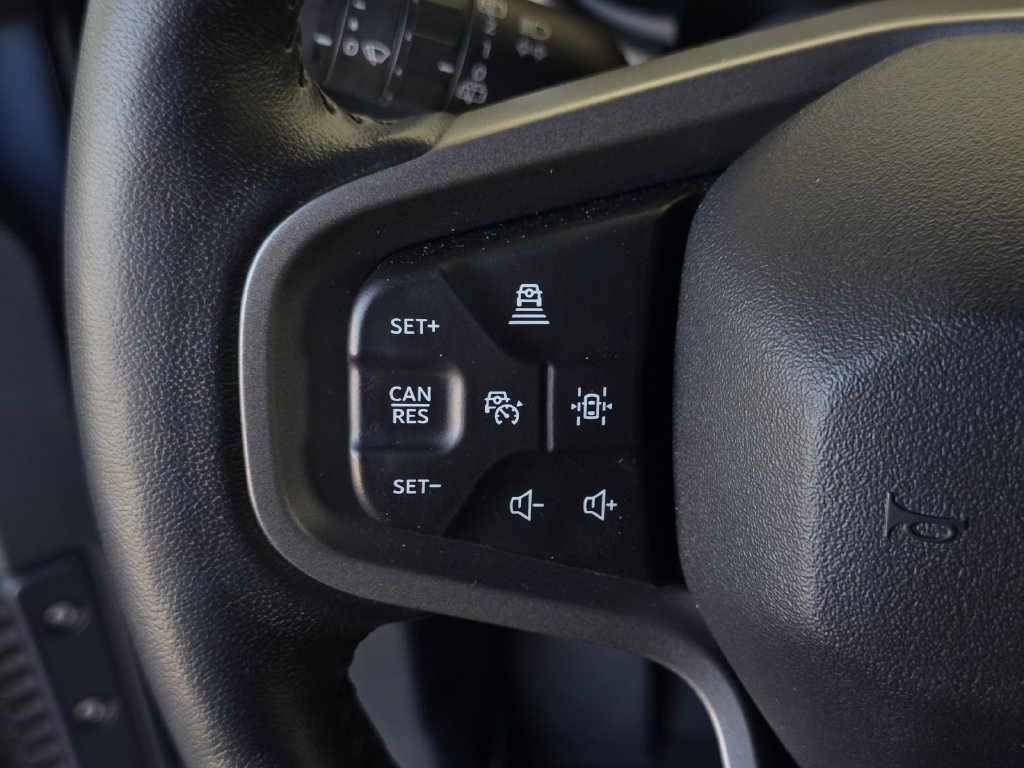 Used 2025 Ford Bronco Badlands AWD/4WD image 17