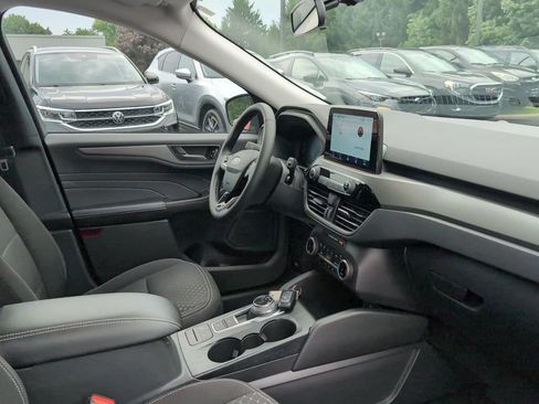 Used 2024 Ford Escape Active AWD/4WD image 7