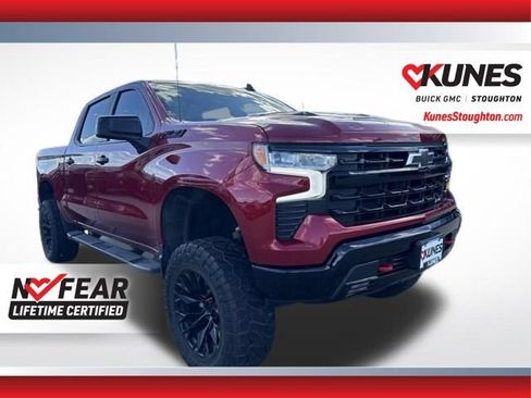 Used 2024 Chevrolet Silverado 1500 LT Trail Boss w/ Convenience Package II AWD/4WD image 1