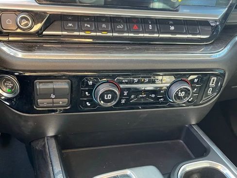 Used 2023 Chevrolet Silverado 1500 LTZ image 30