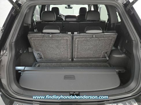 Used 2022 Volkswagen Tiguan SE R-Line image 20