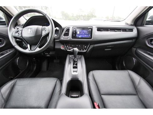 Used 2017 Honda HR-V EX-L image 10