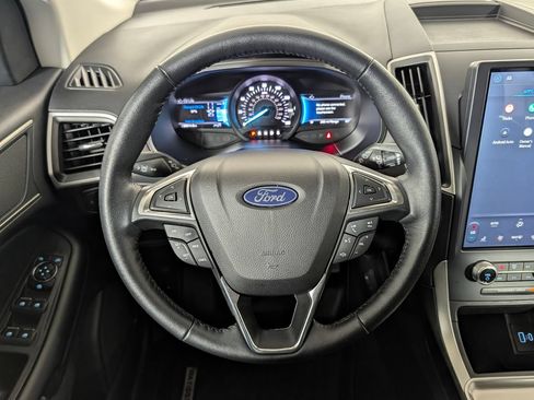 Certified 2023 Ford Edge SEL AWD/4WD image 16