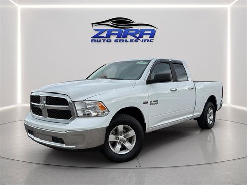 Used 2014 RAM 1500 Classic SLT AWD/4WD image 1