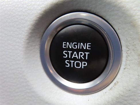 Used 2024 Toyota Corolla SE FWD image 19