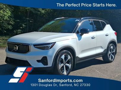 Used 2023 Volvo XC40 B5 Plus w/ Driver Assist Package
