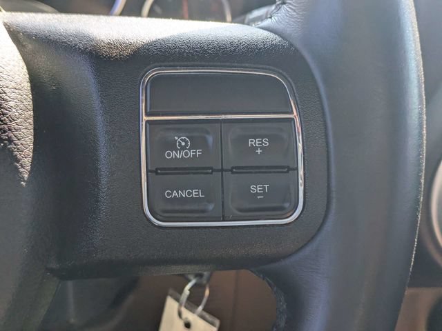 Used 2016 Jeep Wrangler Unlimited Sahara w/ Dual Top Group AWD/4WD image 26