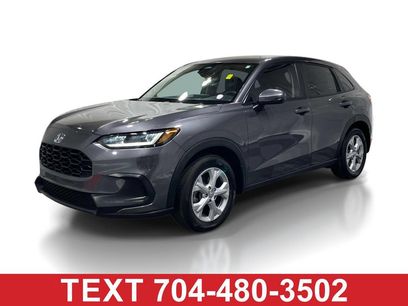 Used 2025 Honda HR-V LX
