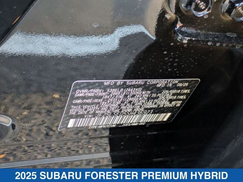 Certified 2025 Subaru Forester Premium image 31