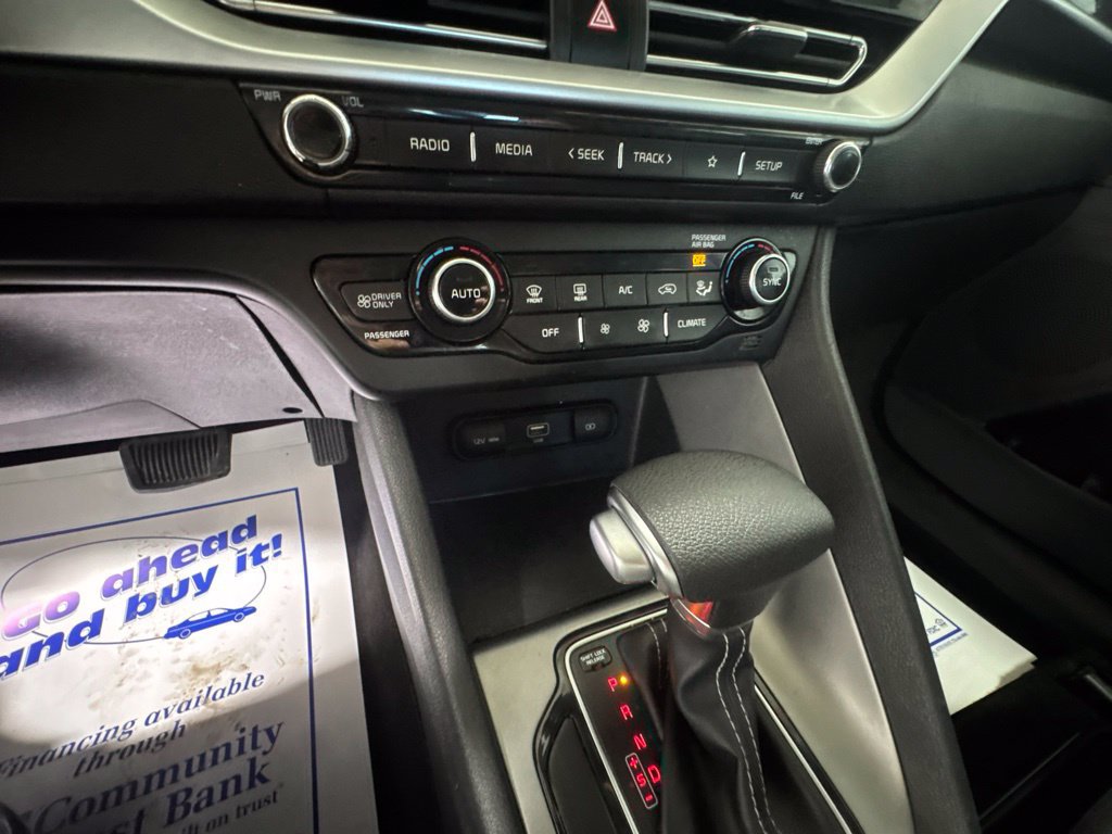 Used 2020 Kia Niro LX FWD image 23