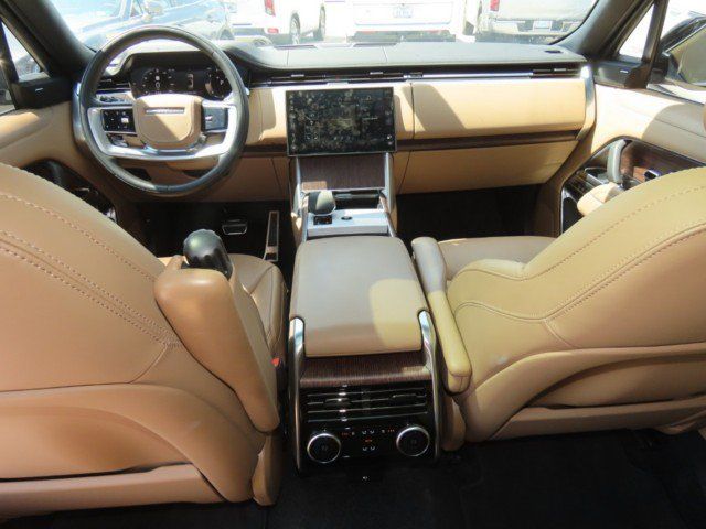 Used 2024 Land Rover Range Rover SE AWD/4WD image 22