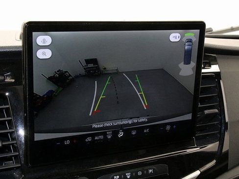 Used 2024 Ford Transit 350 XLT RWD image 18