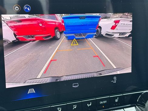 New 2026 Chevrolet Colorado Trail Boss AWD/4WD image 18