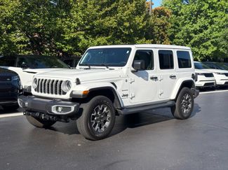 Used 2024 Jeep Wrangler Unlimited Sahara w/ Technology Group AWD/4WD video 1