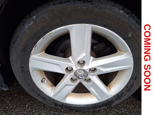 Used 2012 Toyota Camry SE FWD image 9