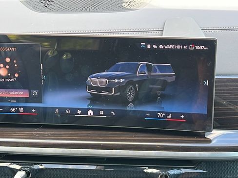 Used 2026 BMW X5 xDrive40i AWD/4WD image 17