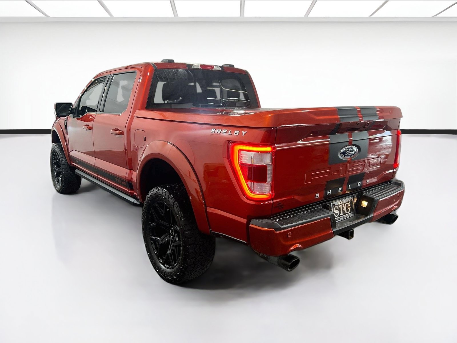 Used 2023 Ford F150 Lariat w/ Equipment Group 502A High AWD/4WD image 6