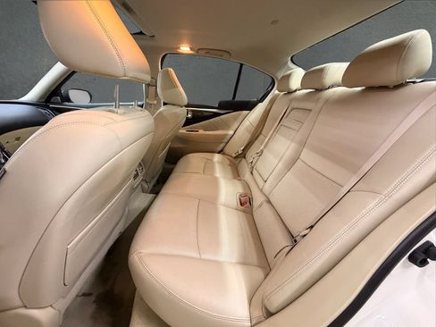 Used 2017 INFINITI Q50 3.0t Premium AWD/4WD image 27