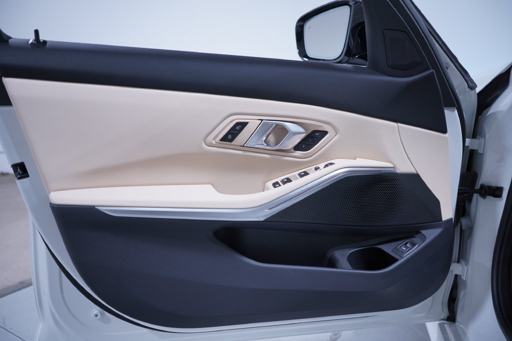 New 2026 BMW M340i w/ Shadowloine Package RWD image 21