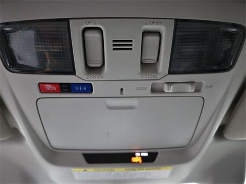 Used 2019 Subaru Outback 2.5i Limited image 17