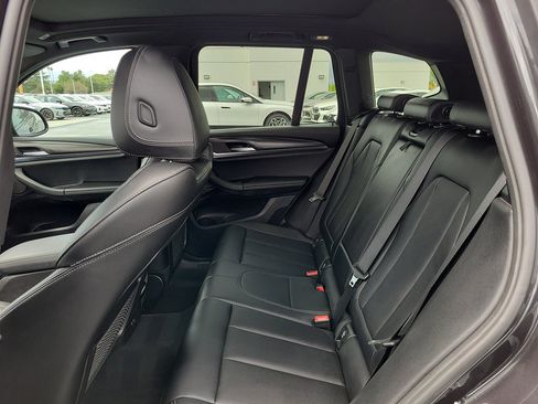 Used 2024 BMW X3 sDrive30i w/ M Sport Package RWD image 15