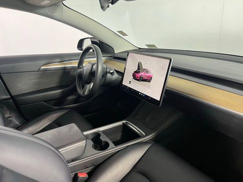 Used 2023 Tesla Model 3 Standard Range RWD image 25