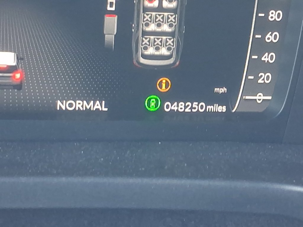 Used 2025 Honda Pilot Black Edition image 36