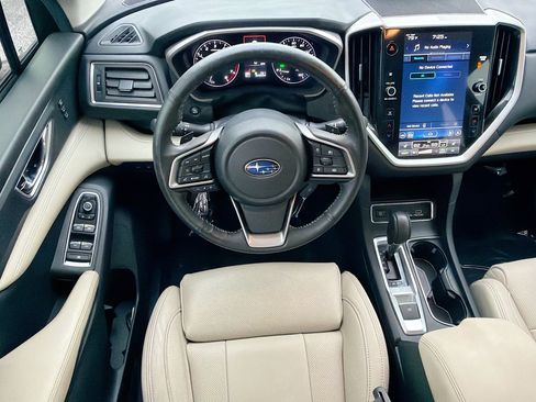 Used 2024 Subaru Ascent Limited w/ Technology Package AWD/4WD image 17
