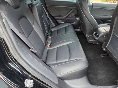 Used 2020 Tesla Model 3 Standard Range Plus RWD image 15