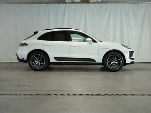 New 2025 Porsche Macan image 8