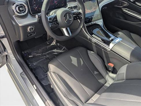 New 2026 Mercedes-Benz CLE 300 4MATIC Coupe image 3