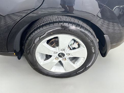 Used 2018 Kia Soul image 35