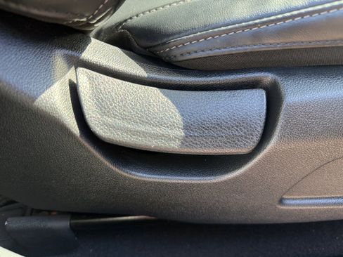 Used 2022 Kia Sorento S image 28