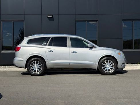 Used 2016 Buick Enclave Leather AWD/4WD image 8