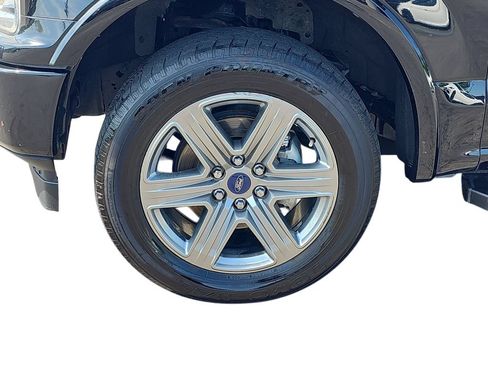 Used 2018 Ford F150 XLT w/ Equipment Group 302A Luxury AWD/4WD image 30