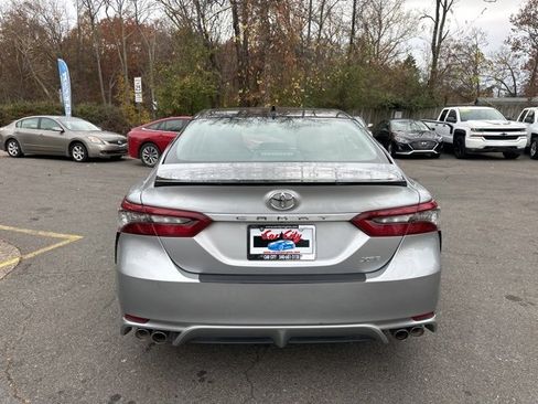 Used 2021 Toyota Camry XSE image 5