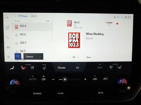 Used 2023 Lexus RZ 450e Premium image 32