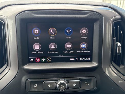 Used 2020 Chevrolet Silverado 1500 Custom Trail Boss w/ Custom Convenience Package AWD/4WD image 19