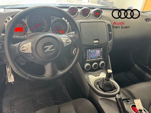 Used 2020 Nissan 370Z Coupe RWD image 31