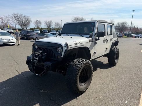 Used 2016 Jeep Wrangler Unlimited Sport w/ Quick Order Package 23S image 3