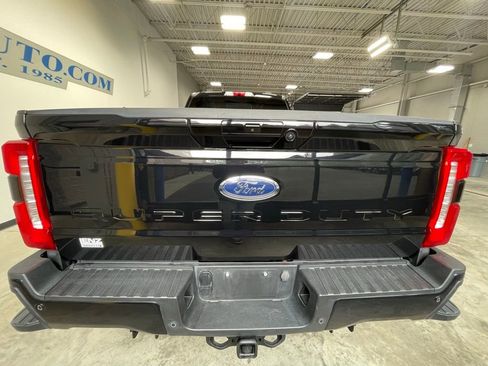 Used 2024 Ford F250 Lariat w/ Sport Appearance Package image 6