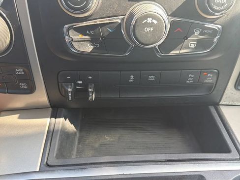 Used 2015 RAM 1500 Lone Star AWD/4WD image 20