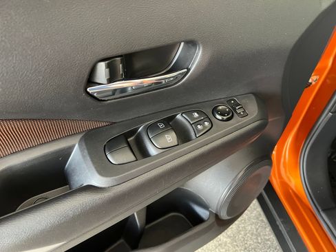 Used 2023 Nissan Kicks SR FWD image 14